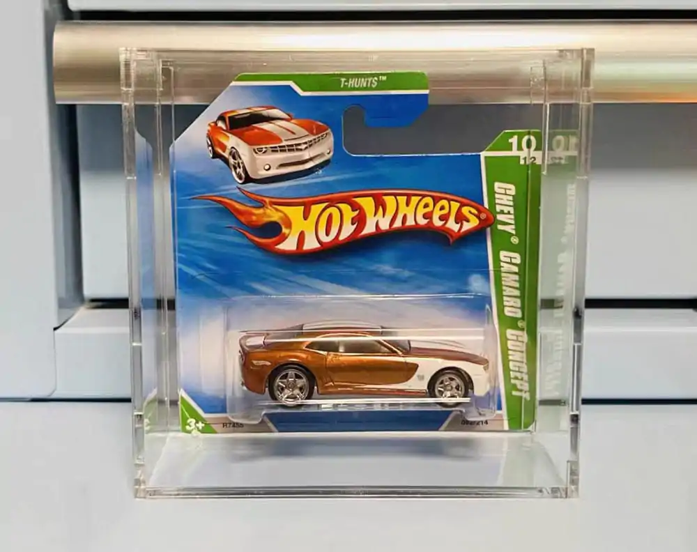 Hot Wheels European Series Acrylic Case 2-Pack Short Card product photo