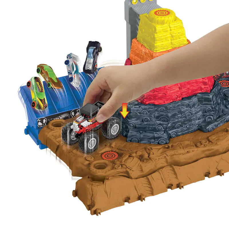 Hot Wheels Monster Trucks Arena Smashers Ultimate Crush Yard product photo