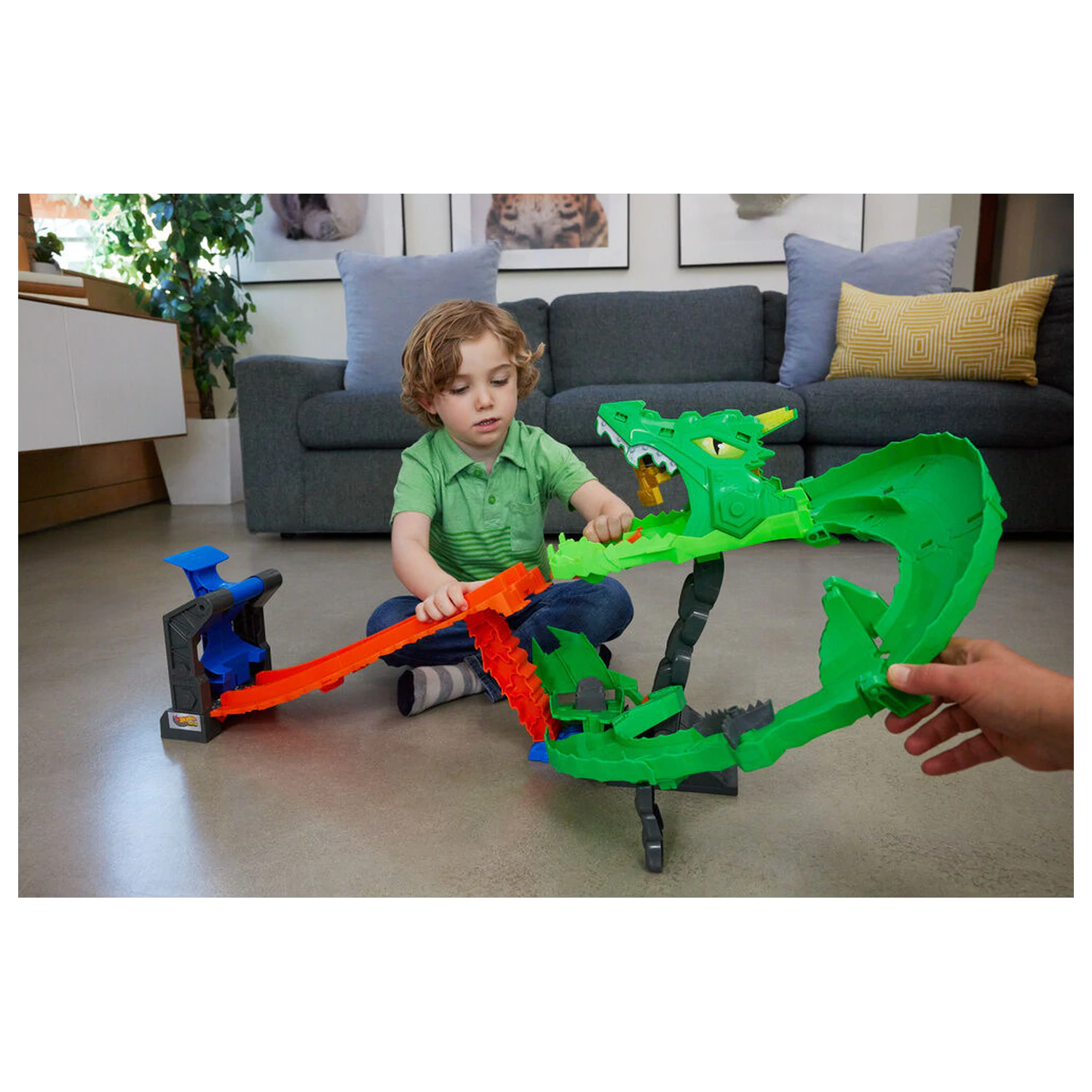 Hot Wheels Monster Trucks Dragon Demolition product photo