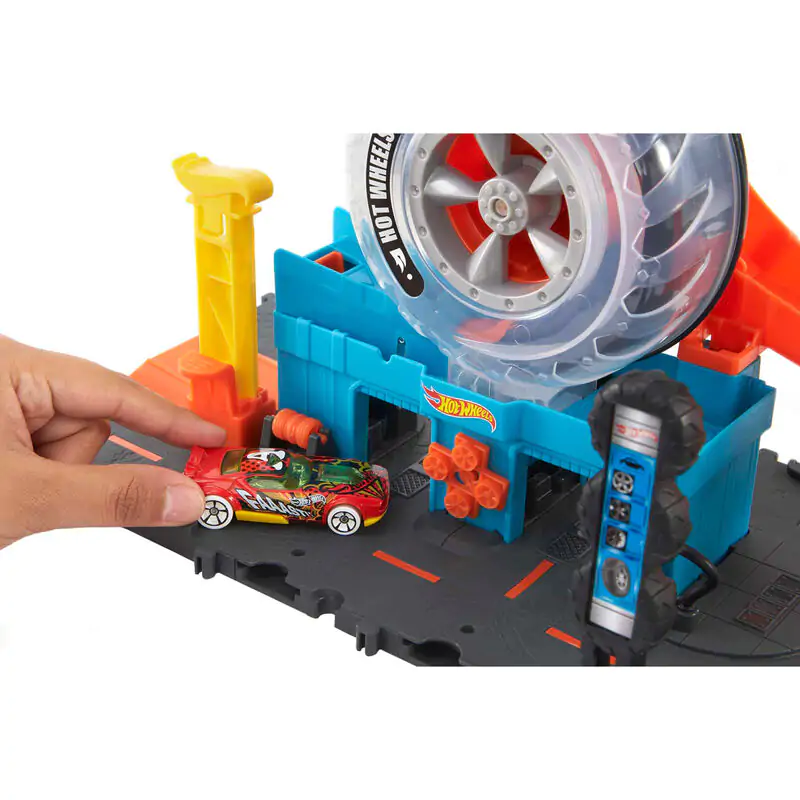 Hot Wheels Super Twist Tire Shop product photo