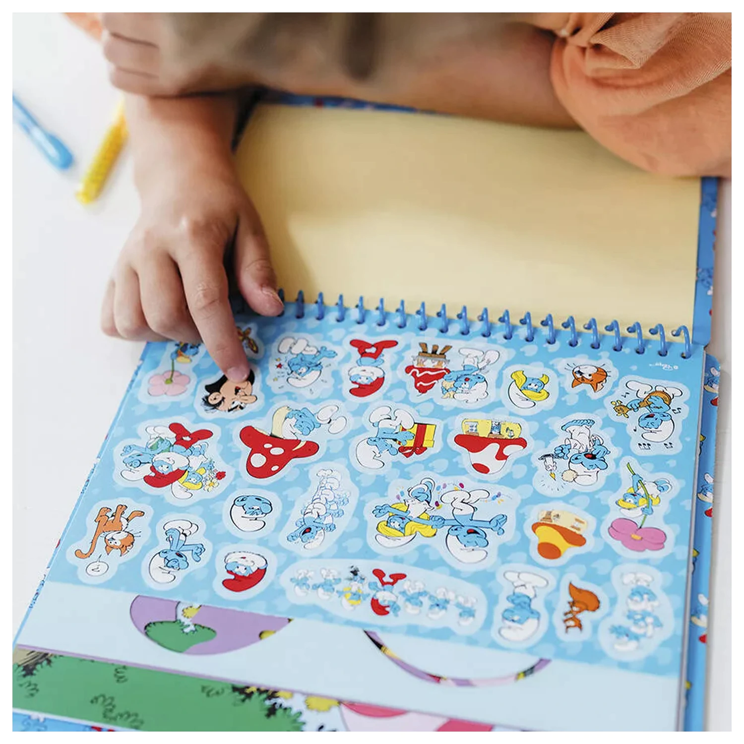 Smurfs Happy activity set product photo
