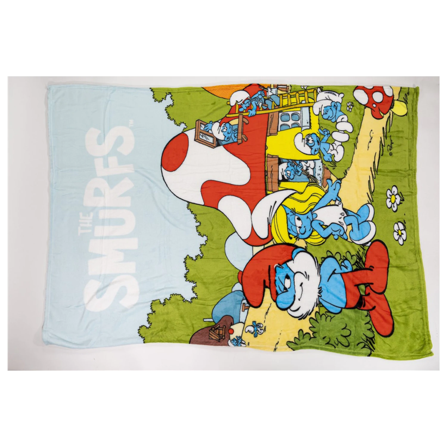 The Smurfs Village Life Flannel Blanket 110x150cm product photo