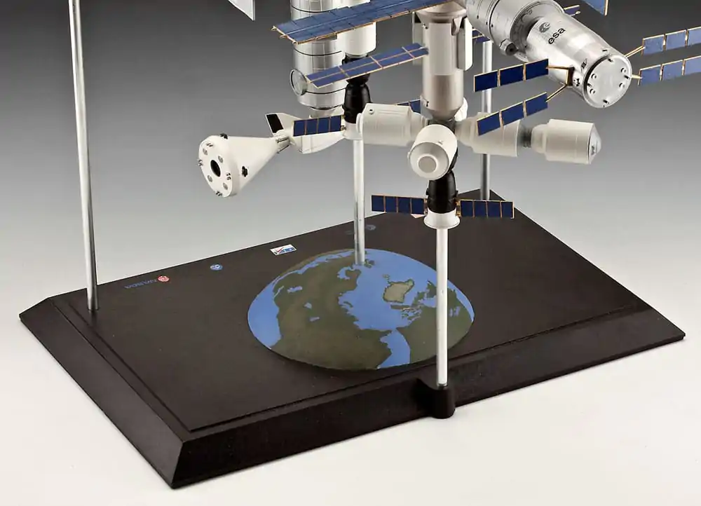 International Space Station ISS Model Kit Gift Set 1/144 25th Anniversary Platinum Edition 74 cm product photo