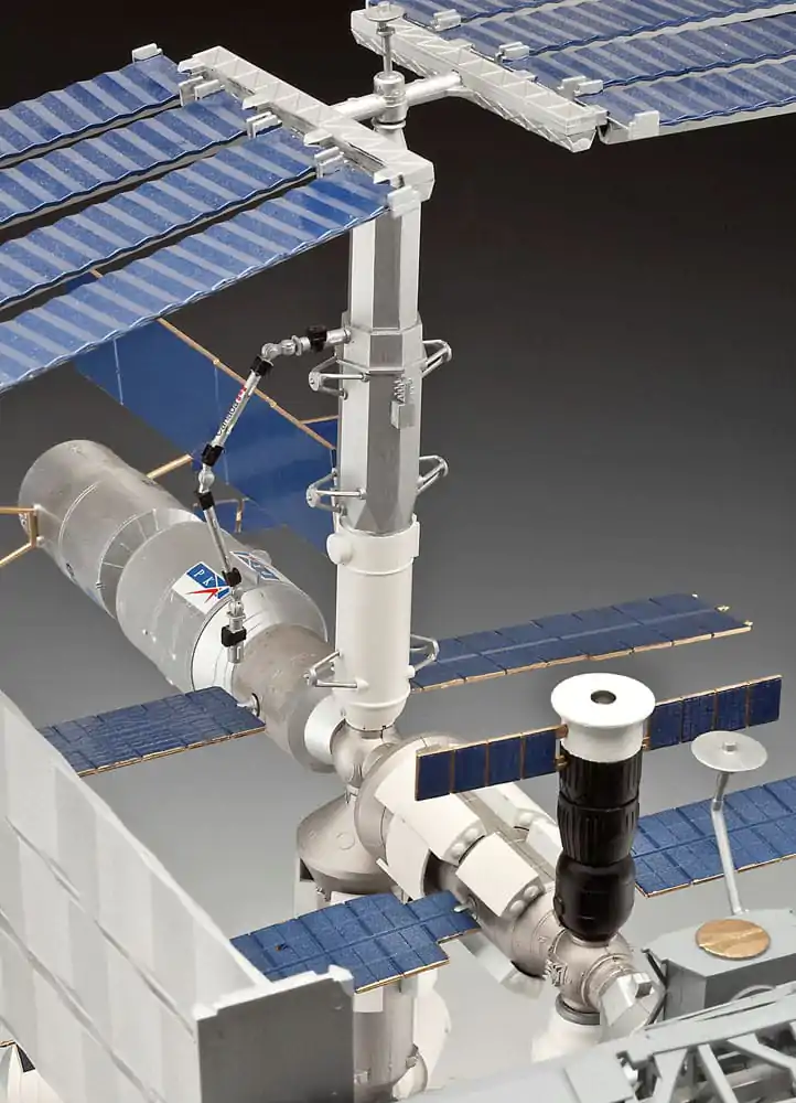 International Space Station ISS Model Kit Gift Set 1/144 25th Anniversary Platinum Edition 74 cm product photo