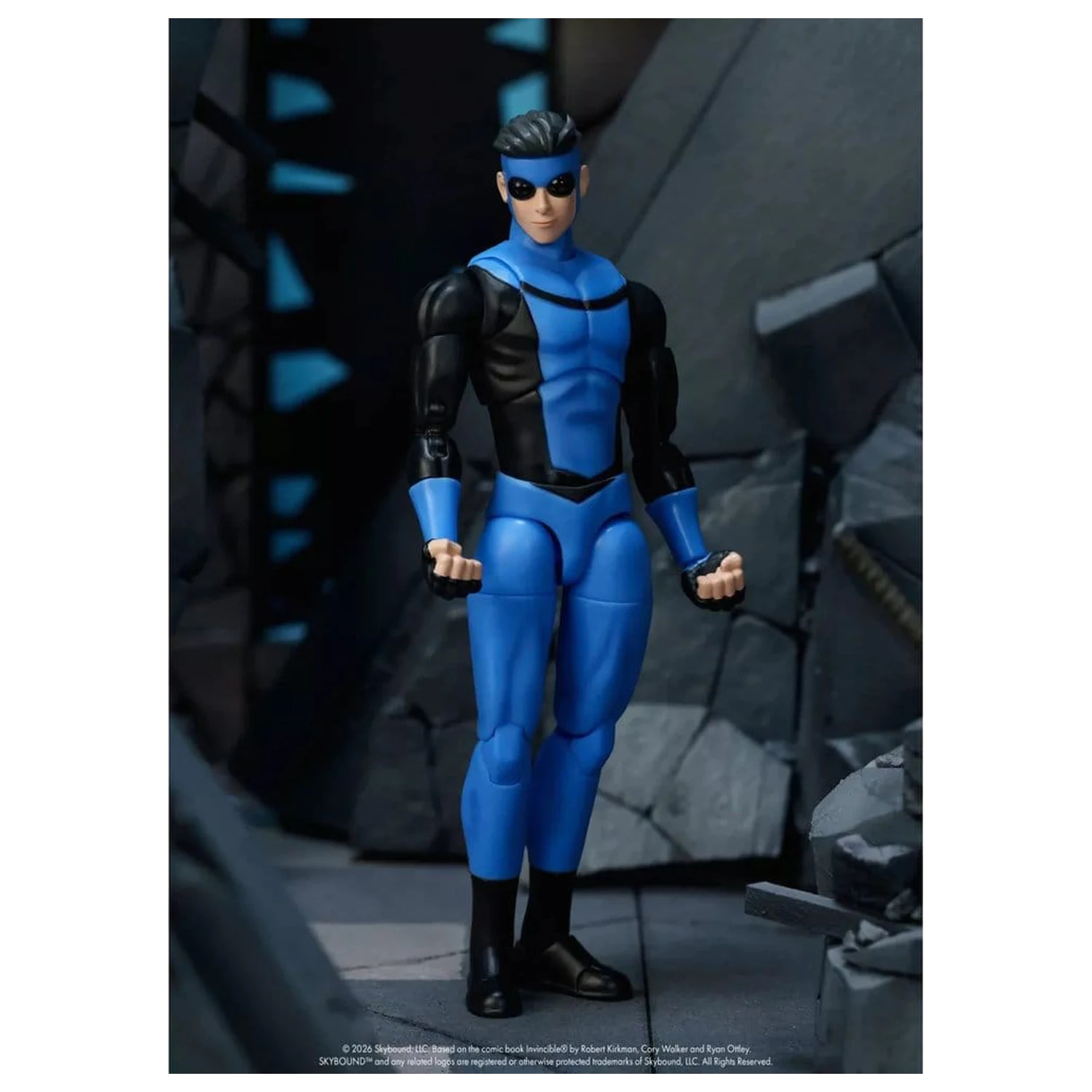 Invincible Action Figure Invincible 16 cm product photo