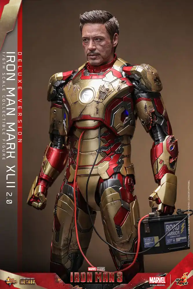 Iron Man 3 Movie Masterpiece Diecast Action Figure 1/6 Iron Man Mark XLII (2.0) Deluxe 32 cm termékfotó