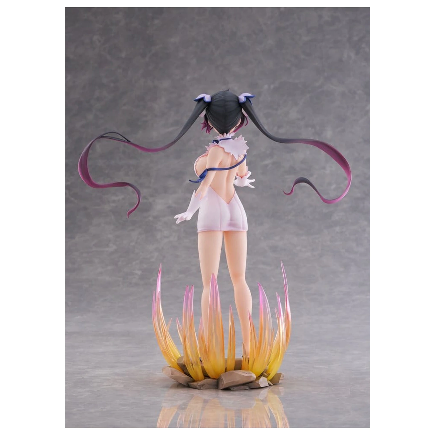 Is It Wrong to Try to Pick Up Girls in a Dungeon? V PVC Figure 1/7 Hestia Divinity Unleashed Ver. AmiAmi Limited Edition 24 cm product photo