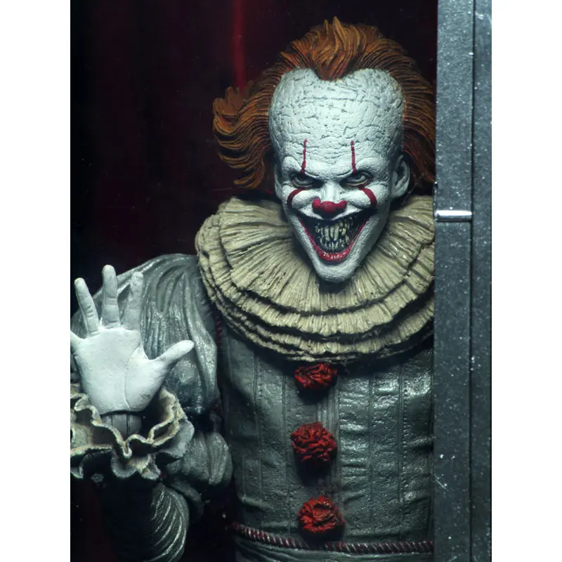 It Chapter Two Action Figure Ultimate Pennywise 18 cm product photo