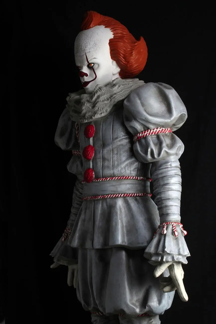 It Chapter Two Life-Size Statue Pennywise (Foam Rubber/Latex) 180 cm product photo