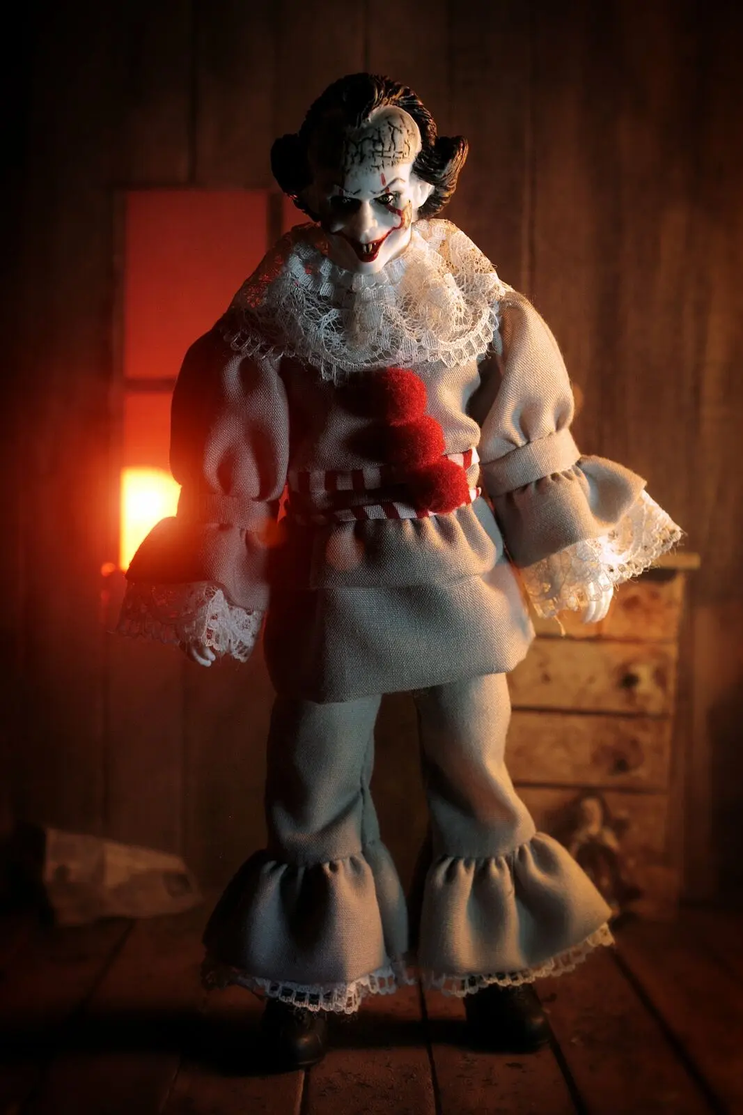 It Action Figure Pennywise 20 cm product photo
