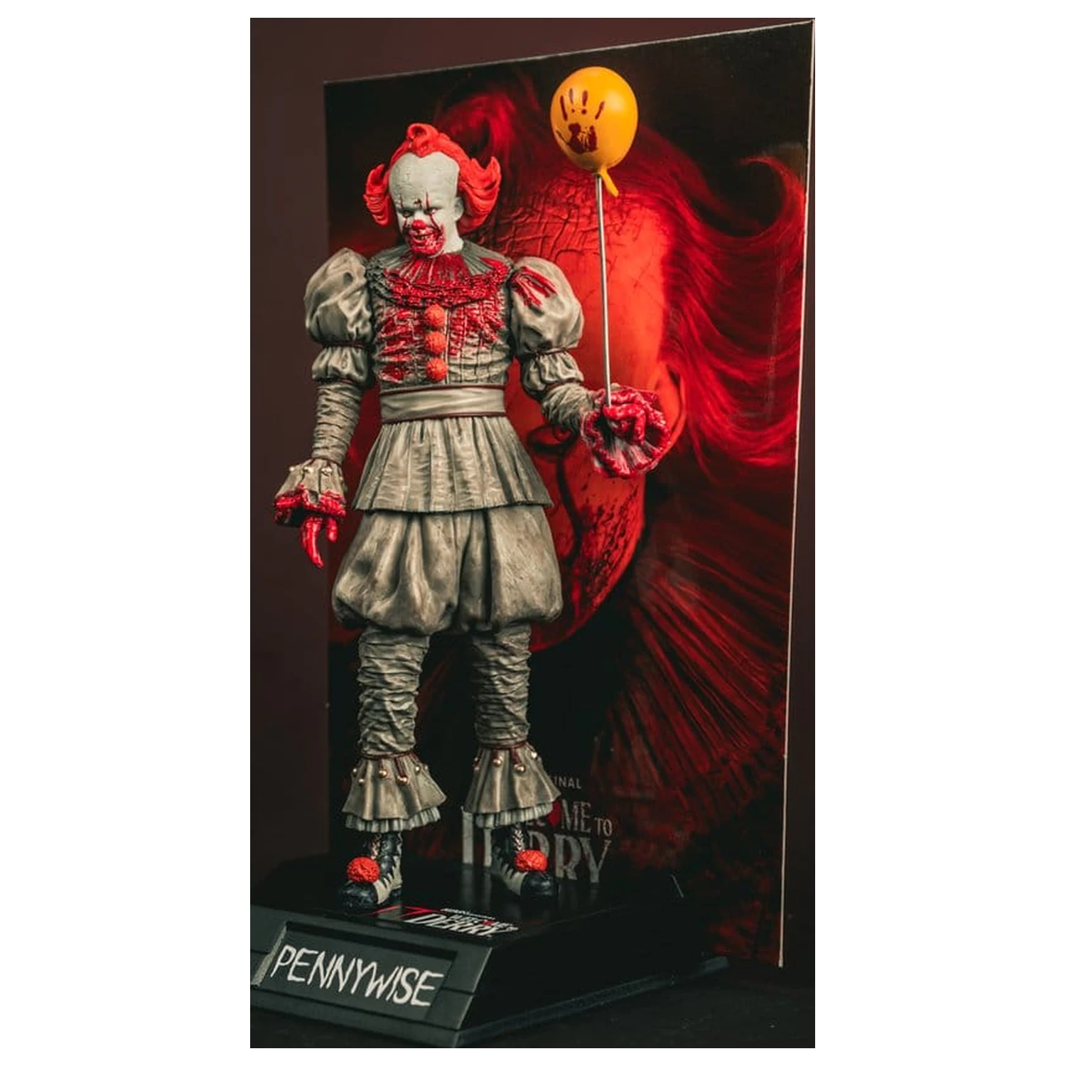 It Welcome to Derry Movie Maniacs Figure Pennywise (Bloody) 16 cm product photo