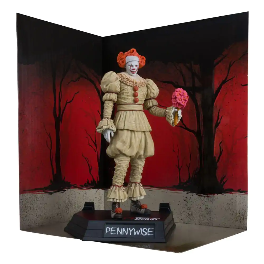 It: Welcome to Derry Movie Maniacs PVC Statue Pennywise (Flashback) (Gold Label) 16 cm product photo