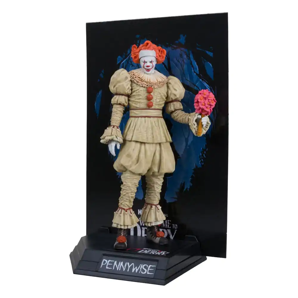 It: Welcome to Derry Movie Maniacs PVC Statue Pennywise (Flashback) (Gold Label) 16 cm product photo