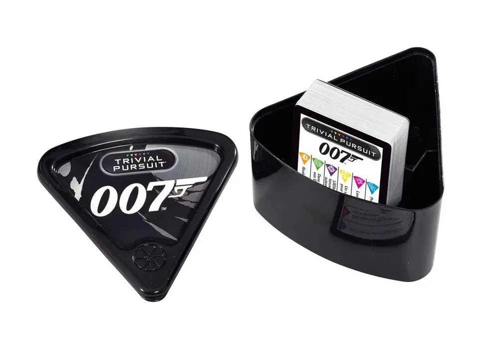 James Bond Card Game Trivial Pursuit Voyage *French Version* product photo