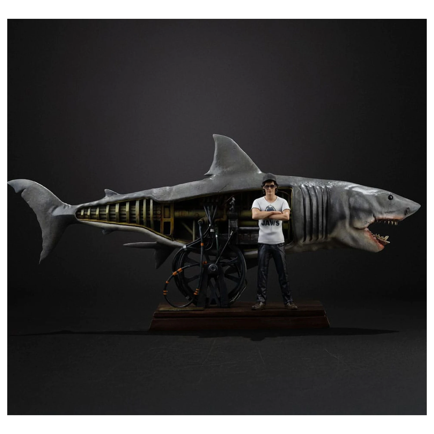 Jaws Deluxe Art Scale Statue 1/10 Steven Spielberg Jaws 50th anniversary 27 cm product photo