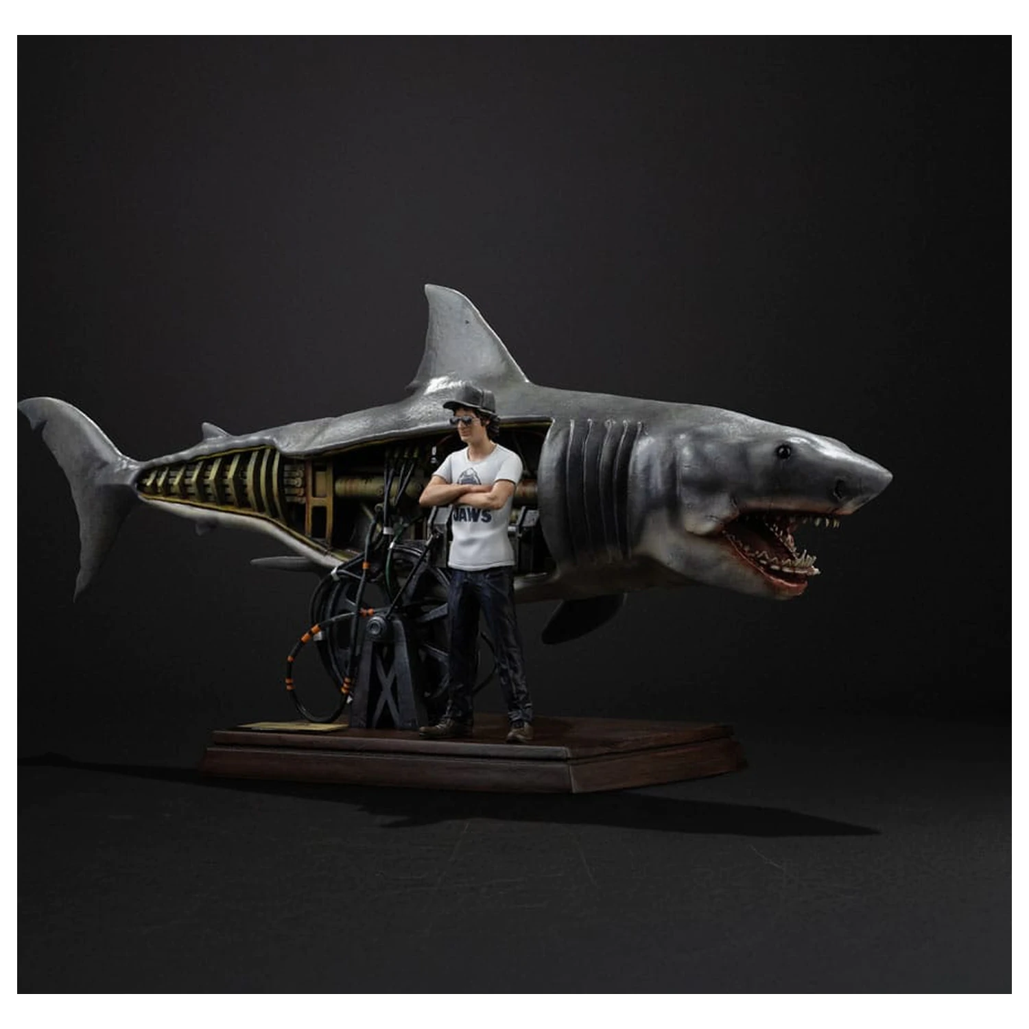 Jaws Deluxe Art Scale Statue 1/10 Steven Spielberg Jaws 50th anniversary 27 cm product photo