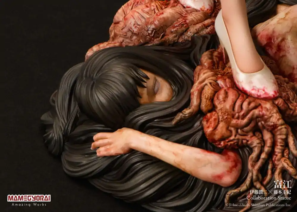 Junji Ito x Yoshiki Fujimoto Collaboration PVC Statue Tomie 27 cm termékfotó