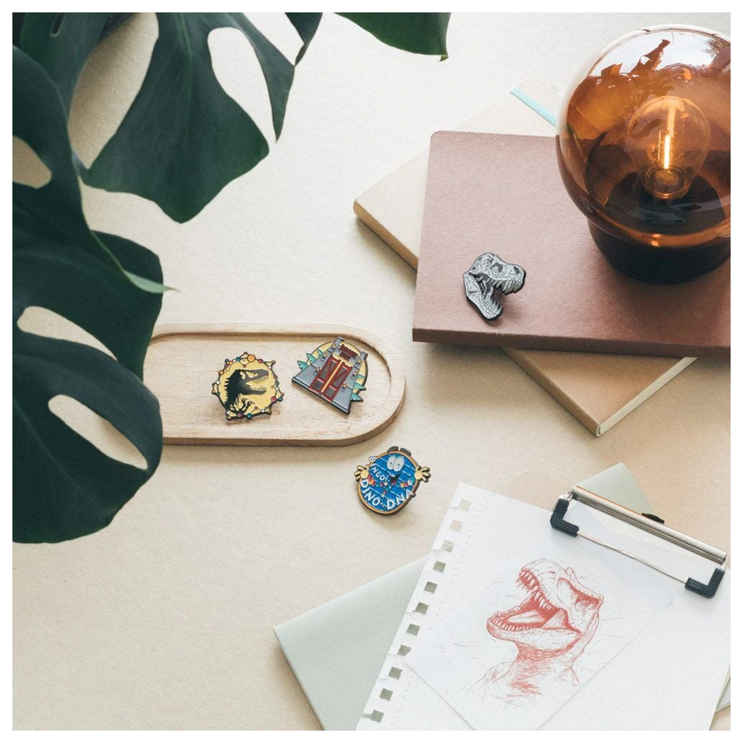 Jurassic Park set of 4 pins product photo