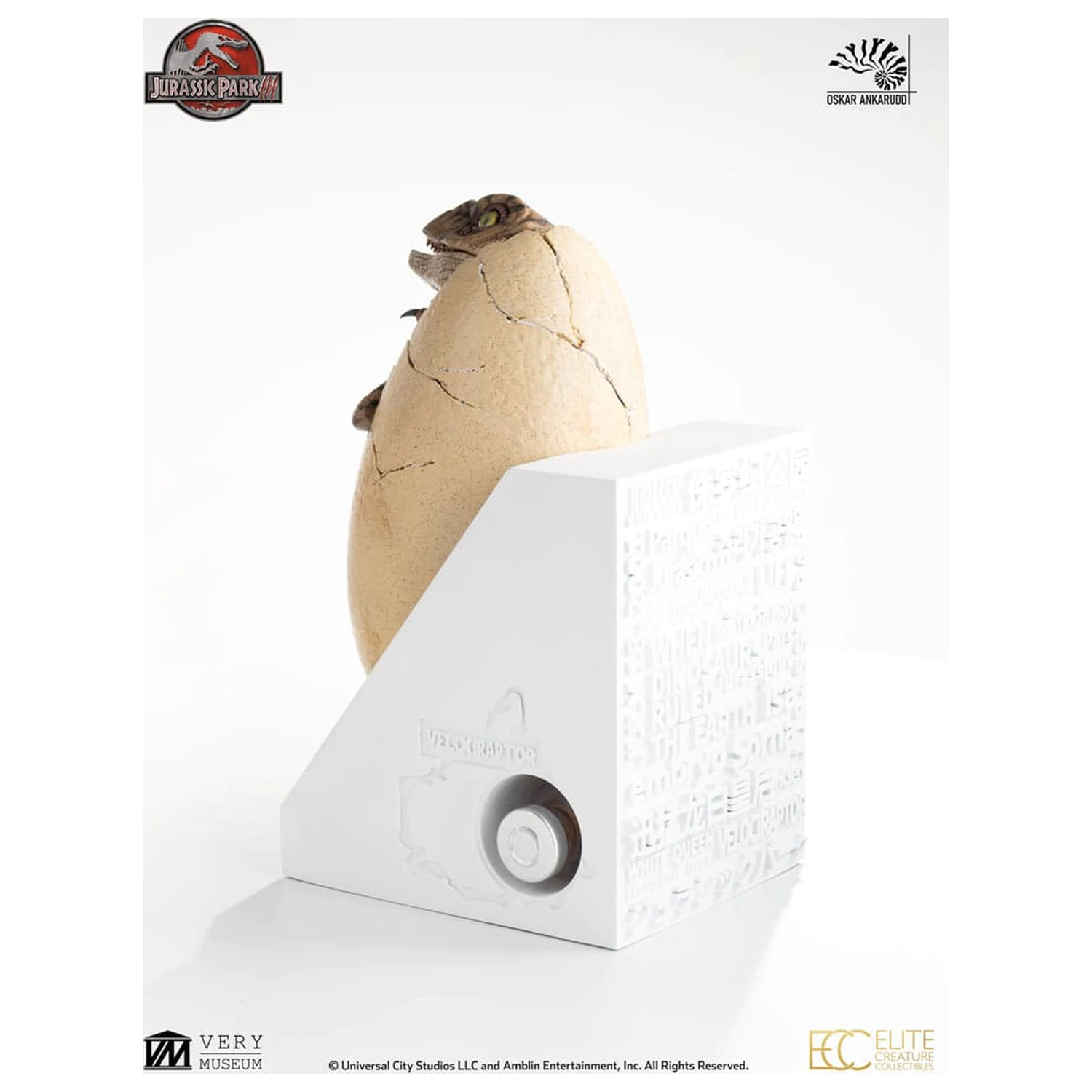 Jurassic Park III ECC Elite Creature Line Statue White Queen Hatching Egg 13 cm product photo