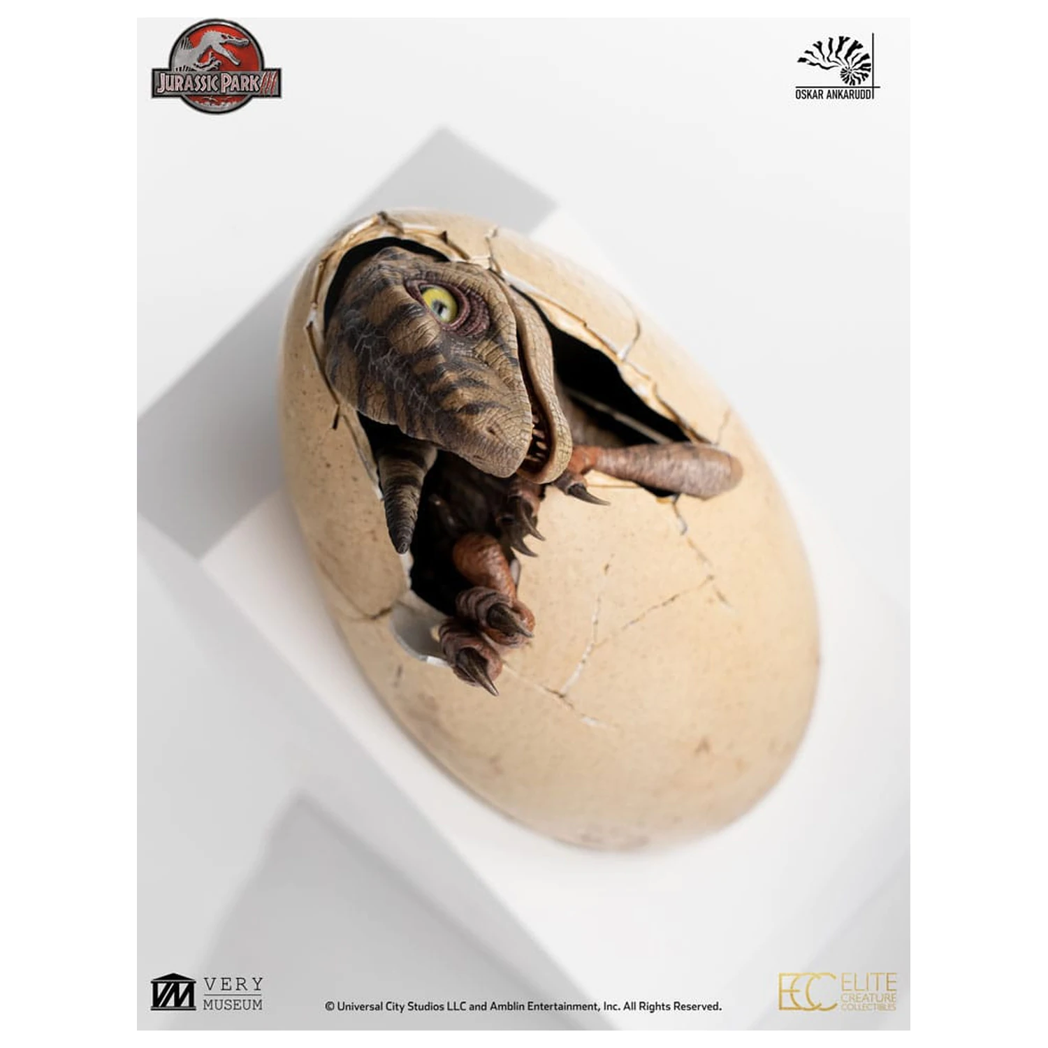 Jurassic Park III ECC Elite Creature Line Statue White Queen Hatching Egg 13 cm product photo