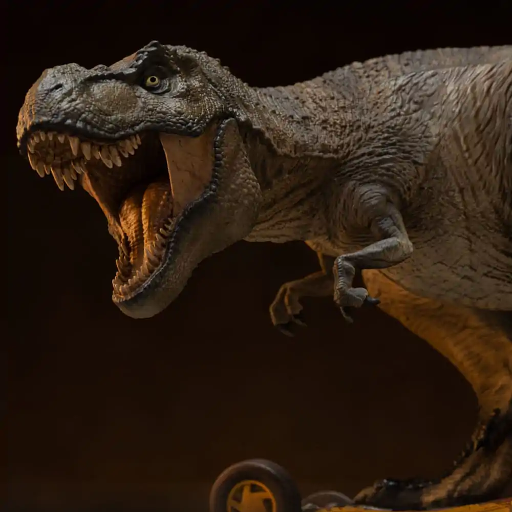 Jurassic Park Icons Statue PVC T-Rex Attack 15 cm termékfotó