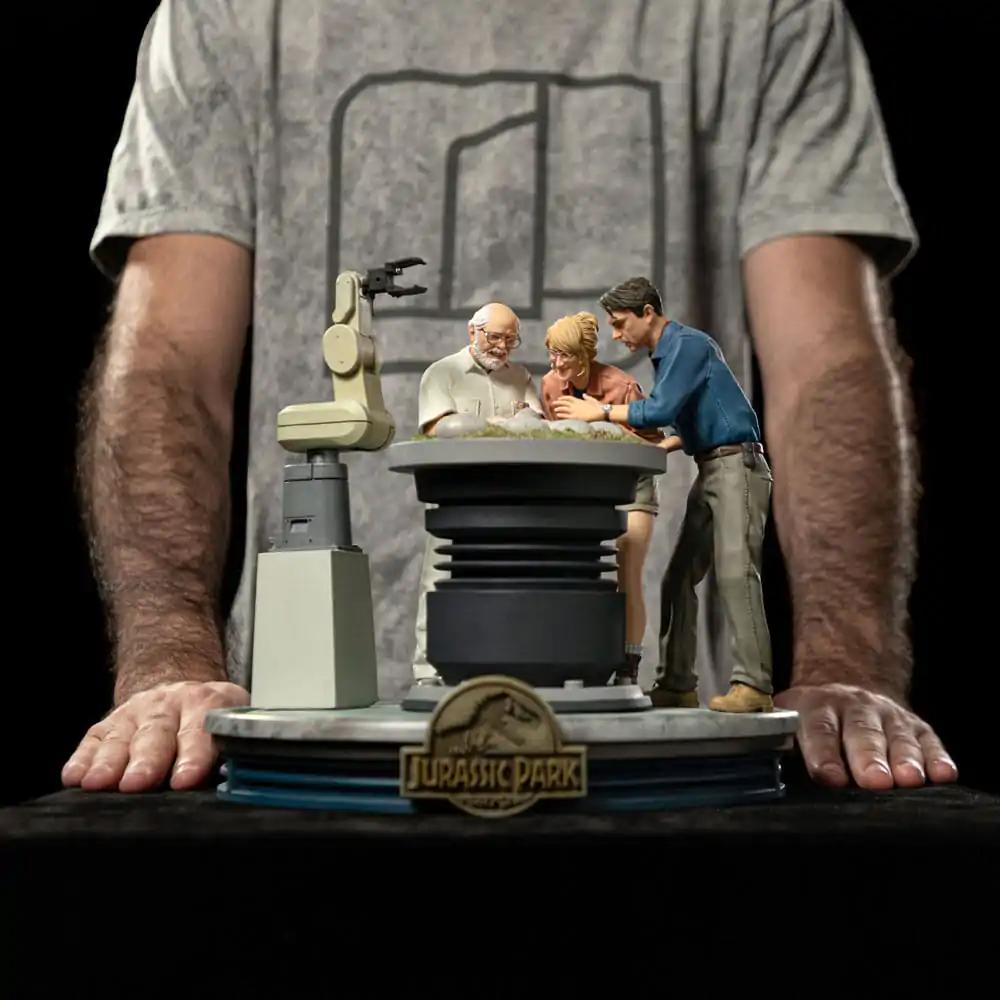 Jurassic Park Scale Statue 1/10 Dino Hatching 23 cm product photo