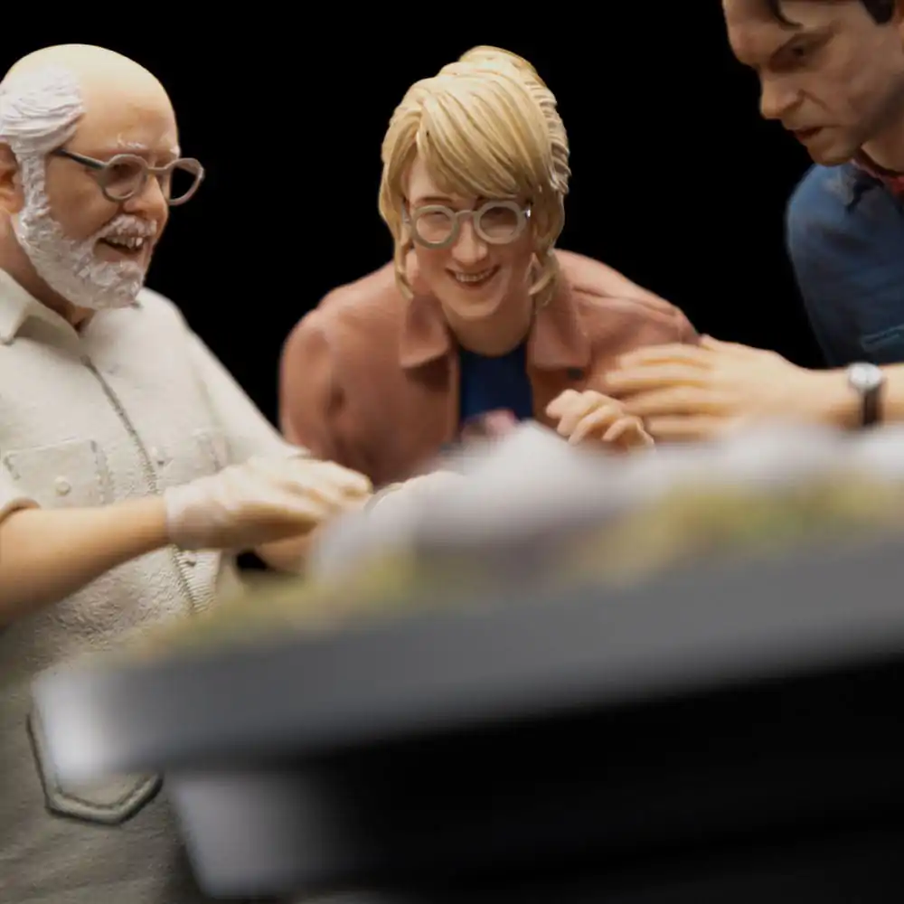 Jurassic Park Scale Statue 1/10 Dino Hatching 23 cm product photo