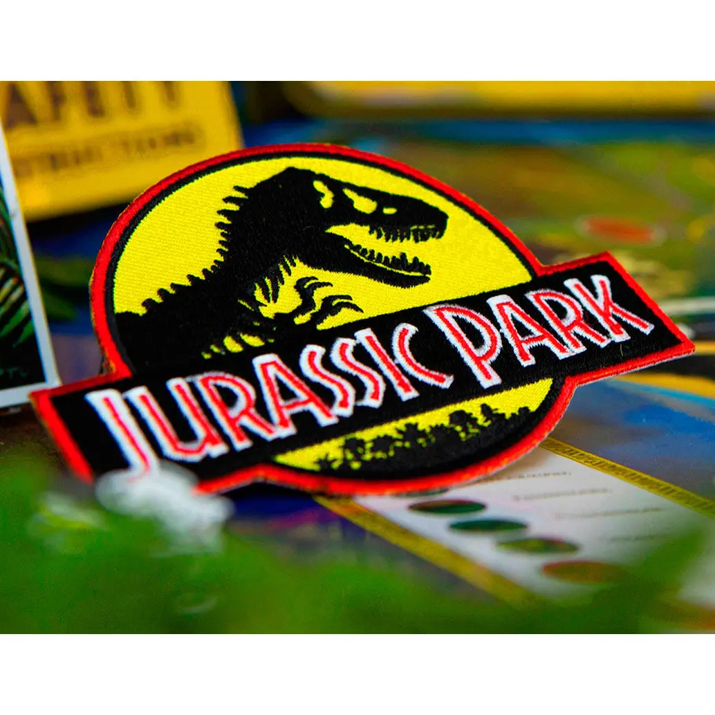 Jurassic Park Welcome Kit Amber metal box replica product photo