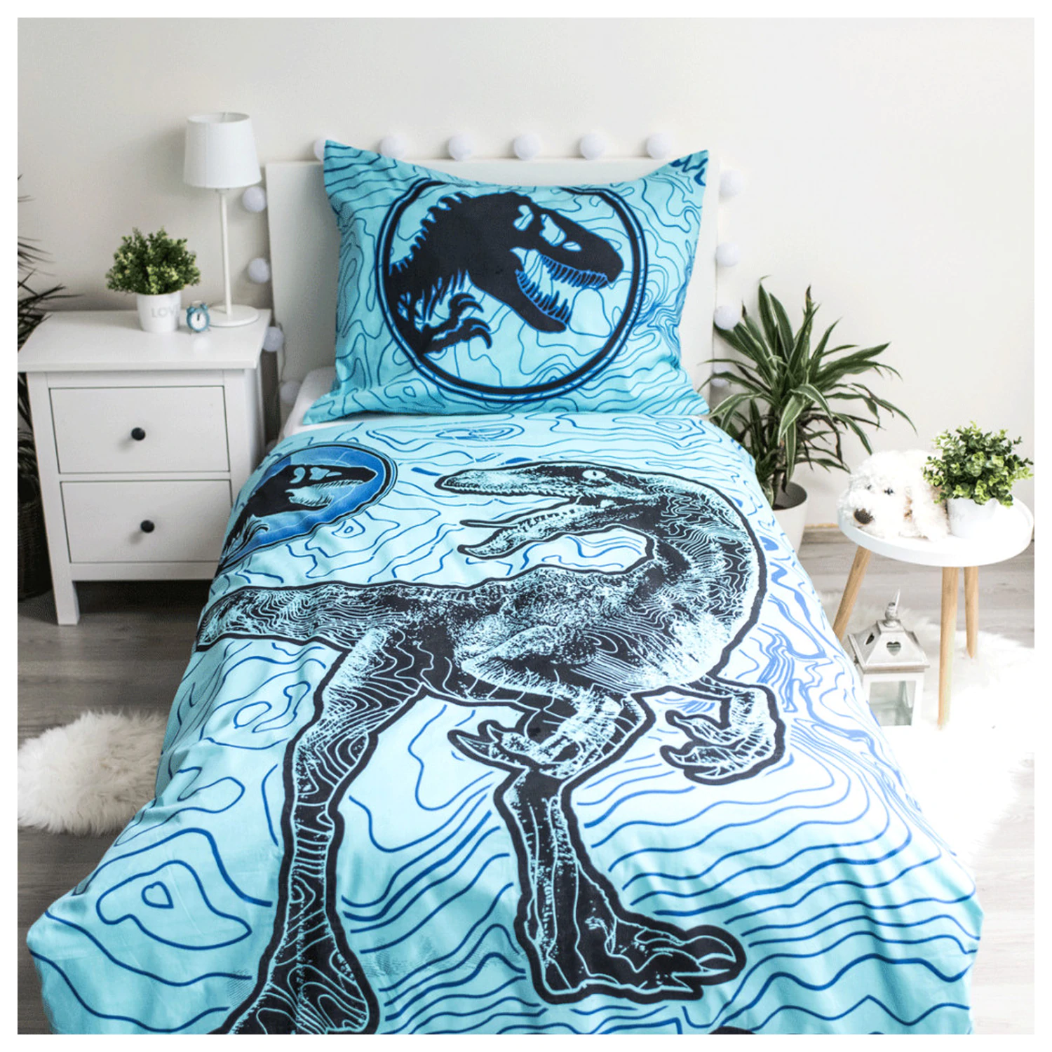 Jurassic World Dinosaur Tracker Glow in the Dark Duvet Cover product photo