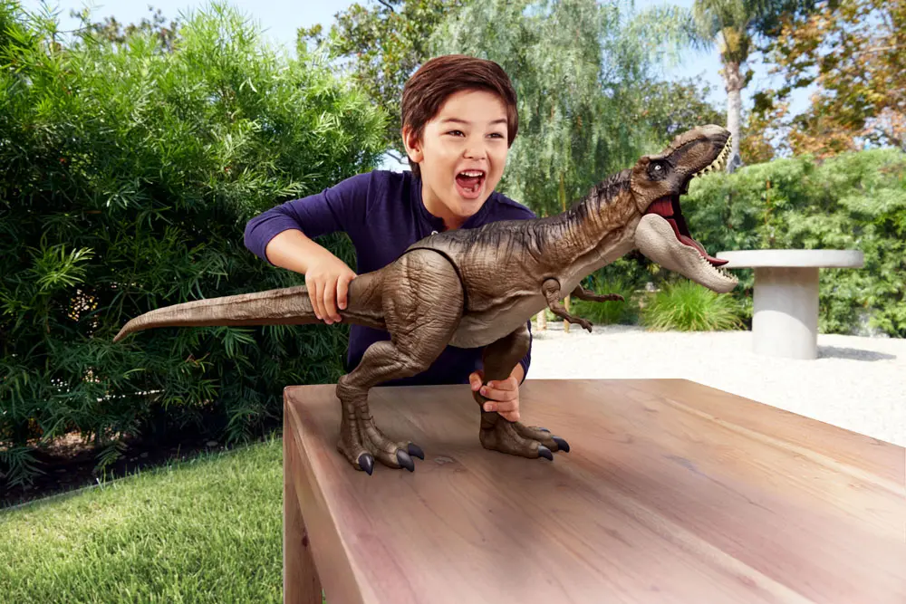 Jurassic World: Dominion Action Figure Super Colossal Tyrannosaurus Rex product photo