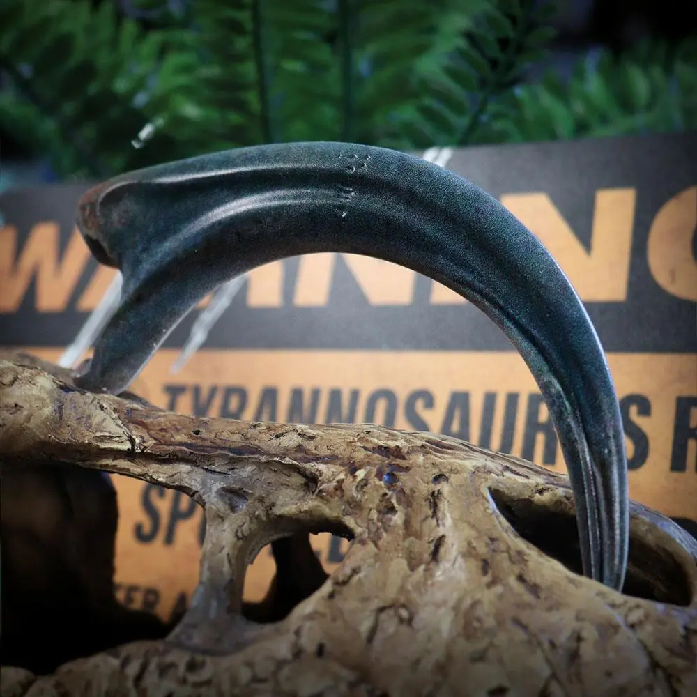 Jurassic World Pin Badge 3-Pack Raptor Training Commendation Limited Edition product photo