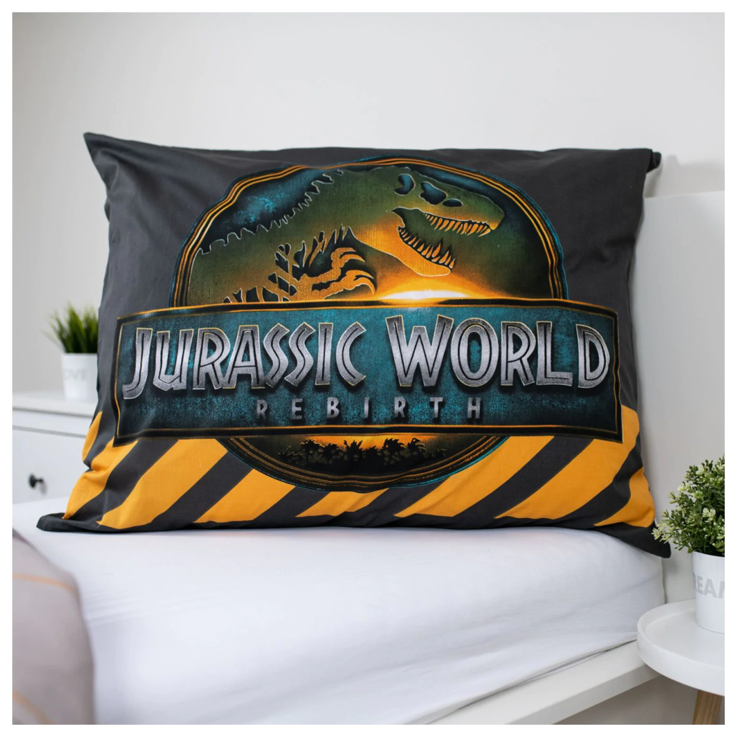 Jurassic World T-Rex Duvet Cover product photo