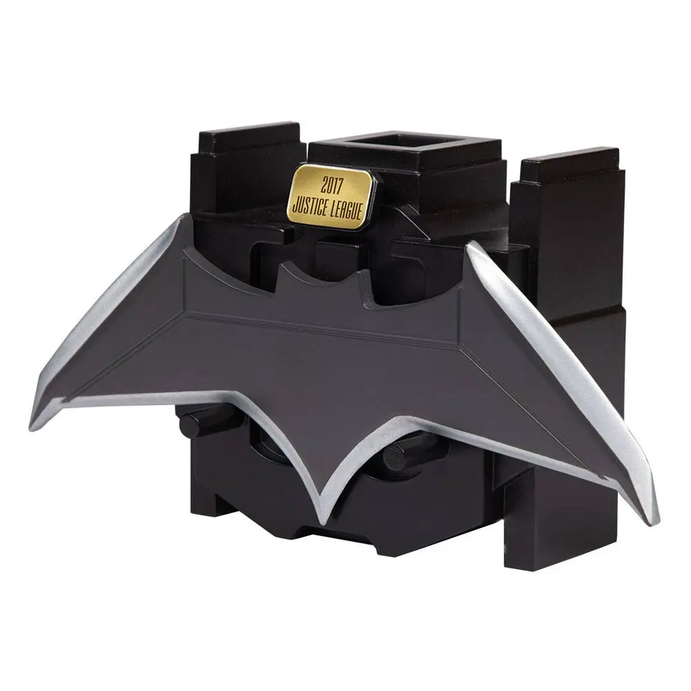 Justice League Replica 1/1 Batarang 20 cm termékfotó