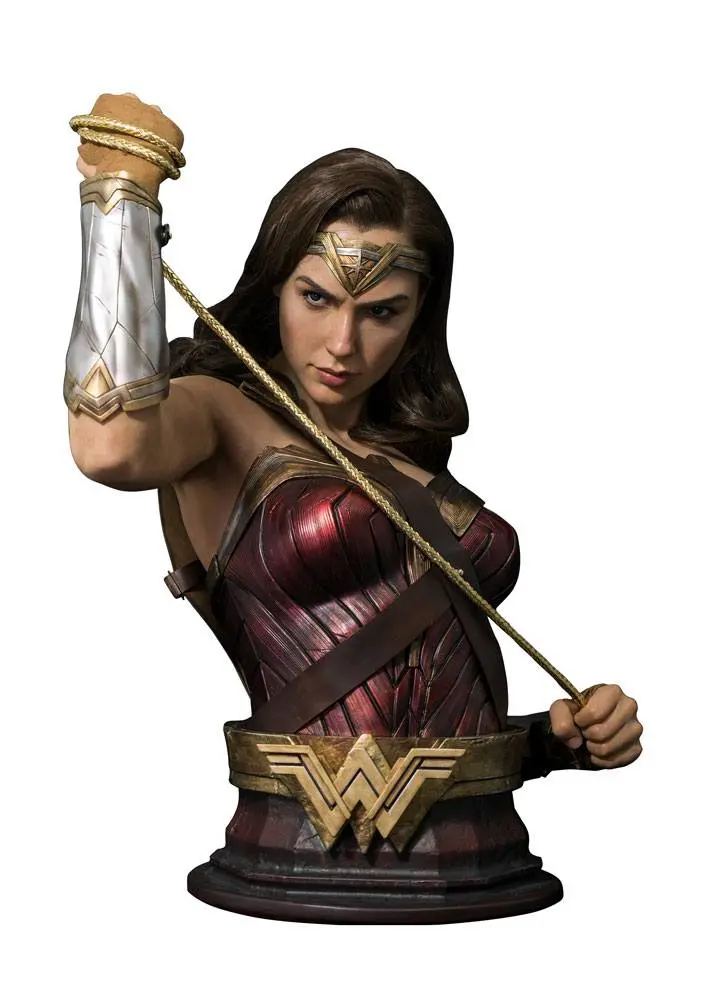 Justice League Life-Size Bust Wonder Woman 73 cm product photo