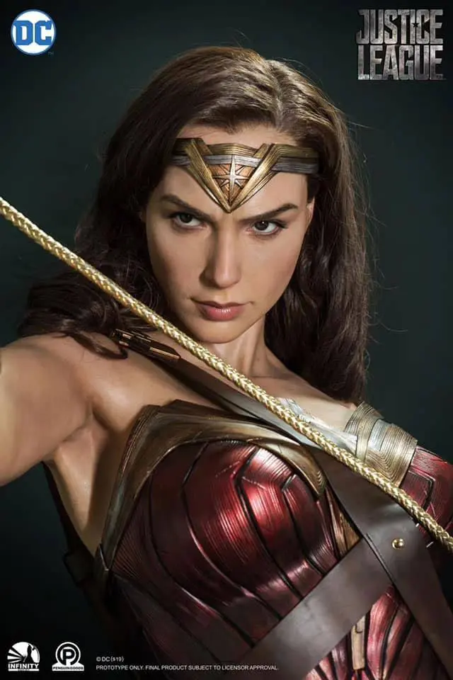 Justice League Life-Size Bust Wonder Woman 73 cm product photo