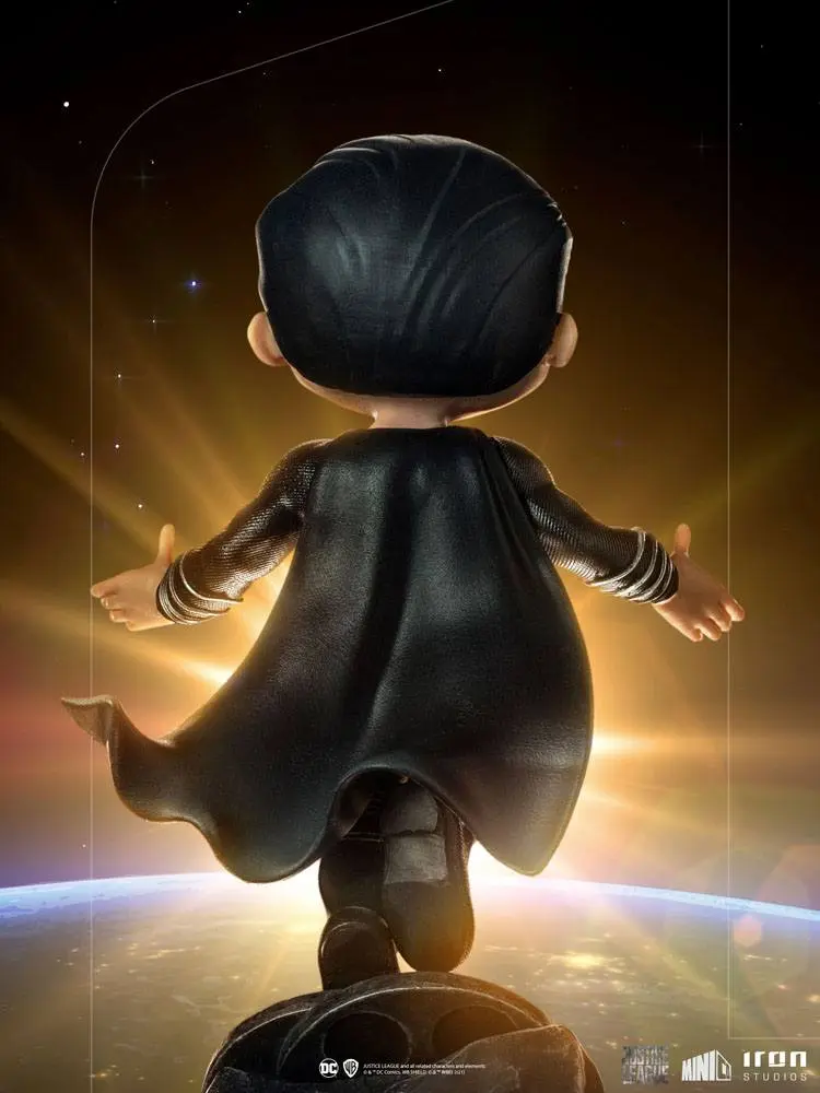 Justice League Mini Co. Deluxe PVC Figure Superman Black Suit 18 cm product photo