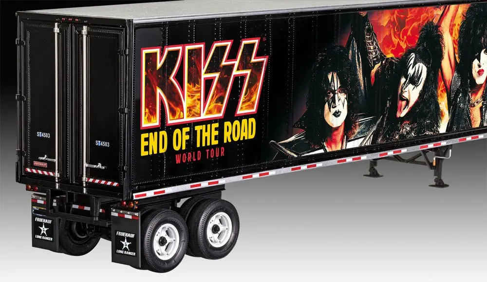 Kiss Model Kit 1/32 Tour Truck 55 cm product photo