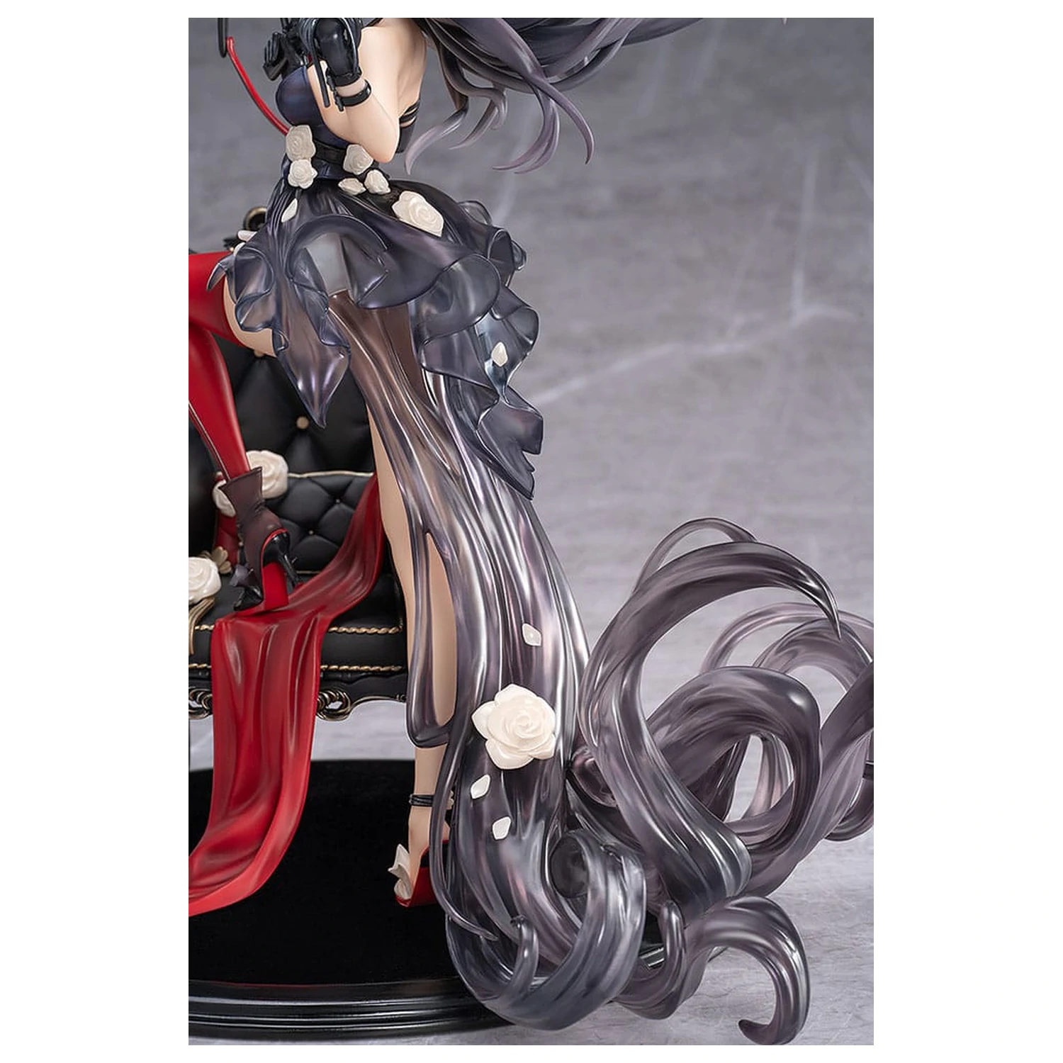 Knives Out PVC Statue 1/7 Diane: Banquet Dance Ver. 29 cm  product photo