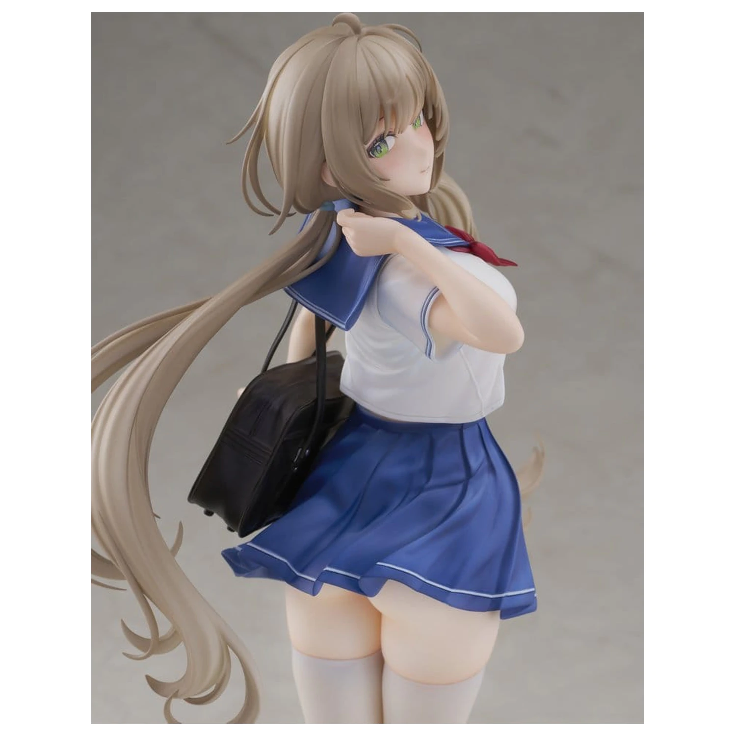 KoiKoi Sakura PVC Figure 1/6 Momoko Uniform Ver. 27 cm product photo