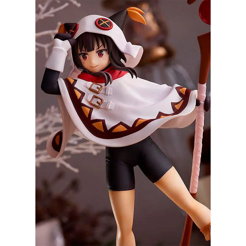 KonoSuba: Legend of Crimson Megumin Winter Ver. statue 16cm product photo