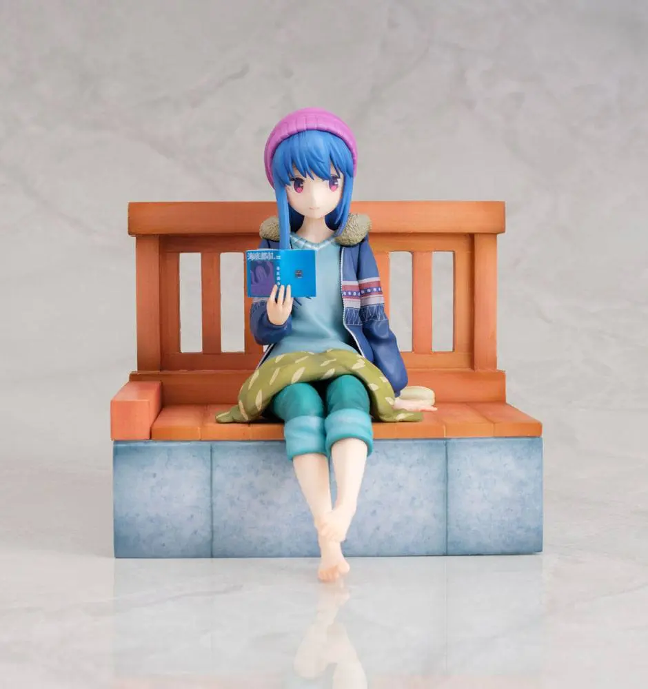 Laid-Back Camp PVC Statue 1/7 Rin Shima Footbath Ver. 17 cm product photo