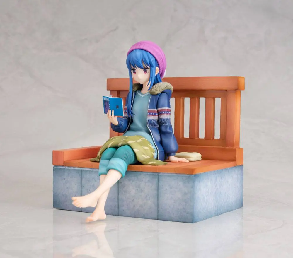 Laid-Back Camp PVC Statue 1/7 Rin Shima Footbath Ver. 17 cm product photo