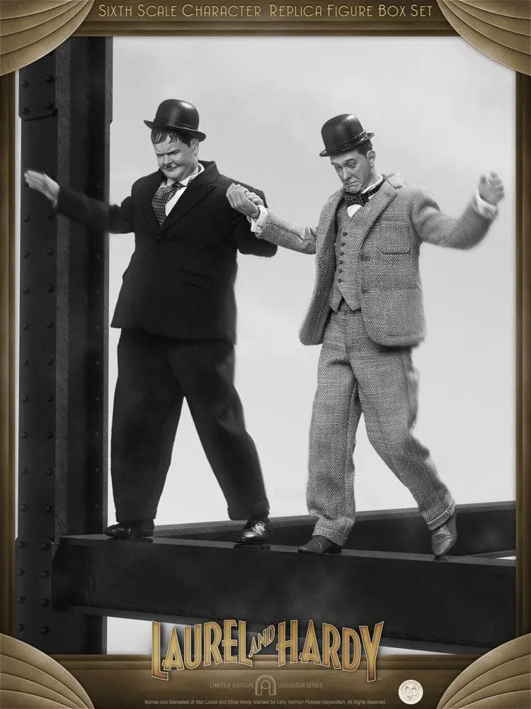 Laurel &amp; Hardy Action Figure 2-Pack 1/6 Classic Suits Limited Edition 30-33 cm product photo