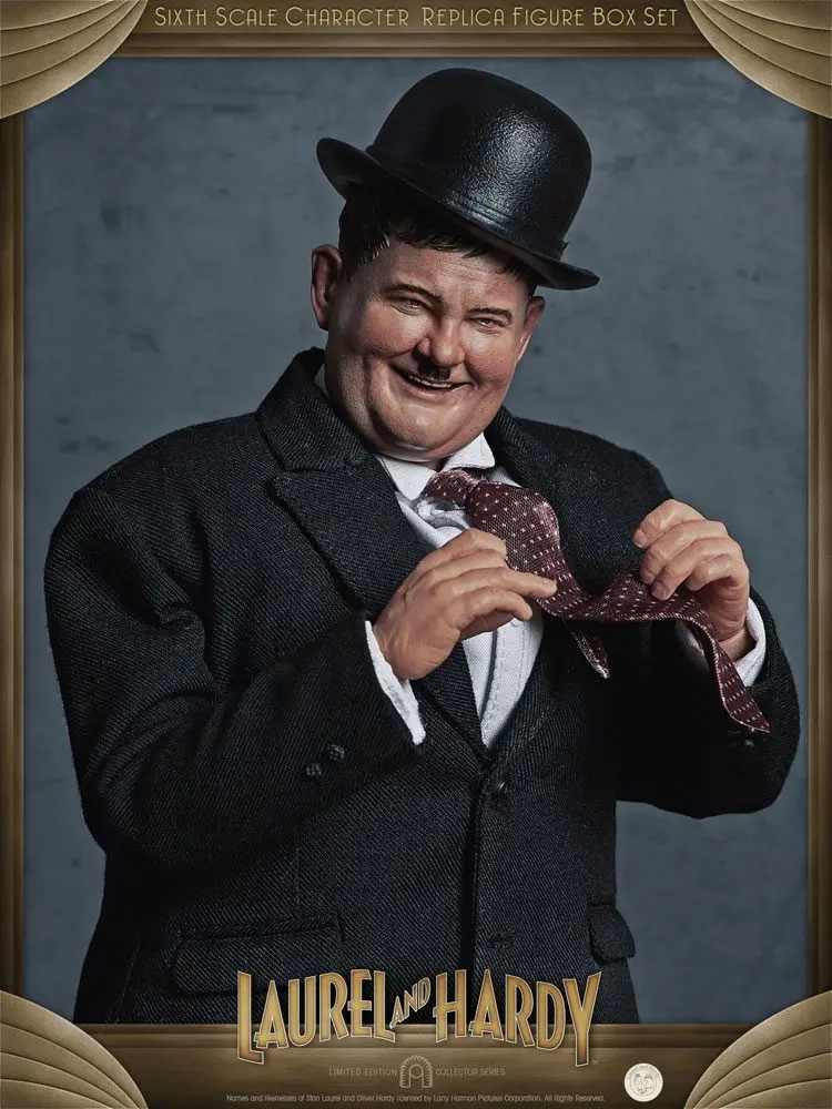 Laurel &amp; Hardy Action Figure 2-Pack 1/6 Classic Suits Limited Edition 30-33 cm product photo