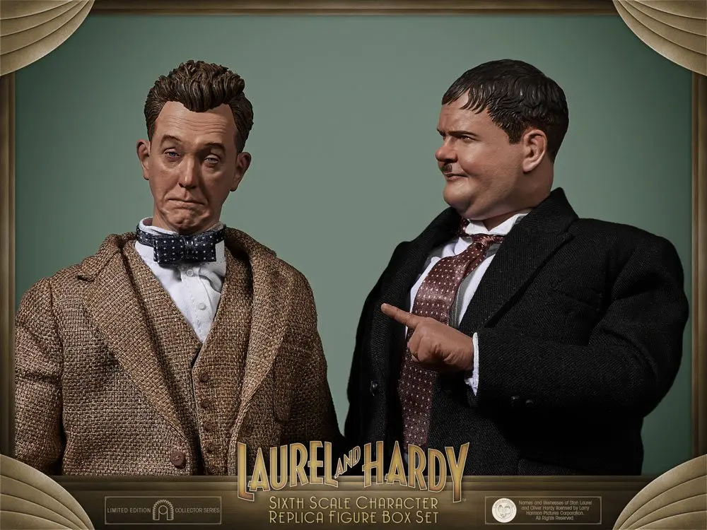 Laurel &amp; Hardy Action Figure 2-Pack 1/6 Classic Suits Limited Edition 30-33 cm product photo