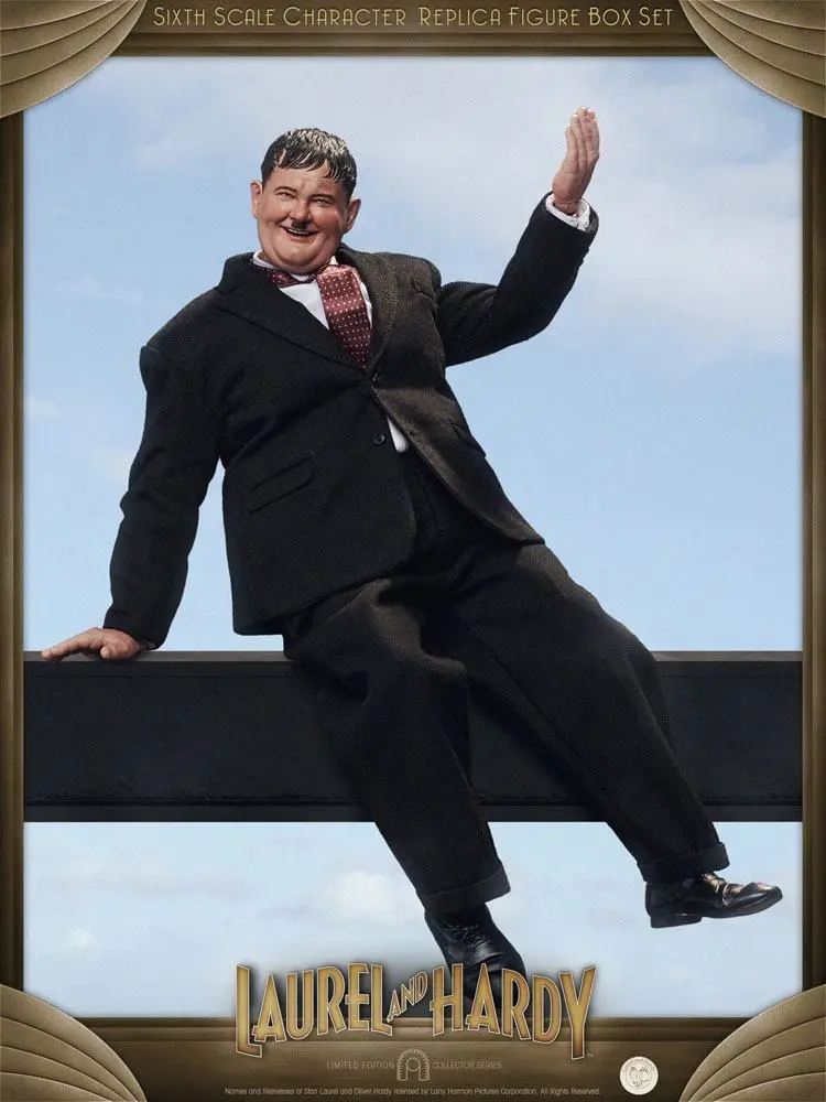 Laurel &amp; Hardy Action Figure 2-Pack 1/6 Classic Suits Limited Edition 30-33 cm product photo