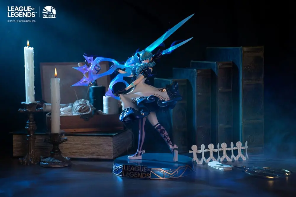 League of Legends Statue 1/6 The Hallowed Seamstress - Gwen 39 cm product photo