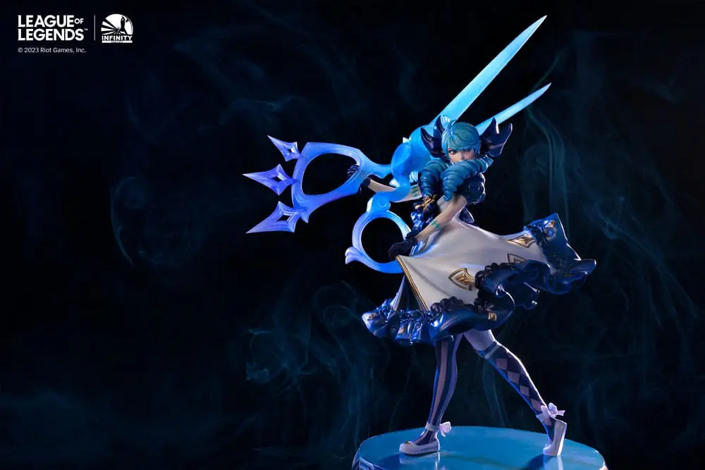 League of Legends Statue 1/6 The Hallowed Seamstress - Gwen 39 cm product photo