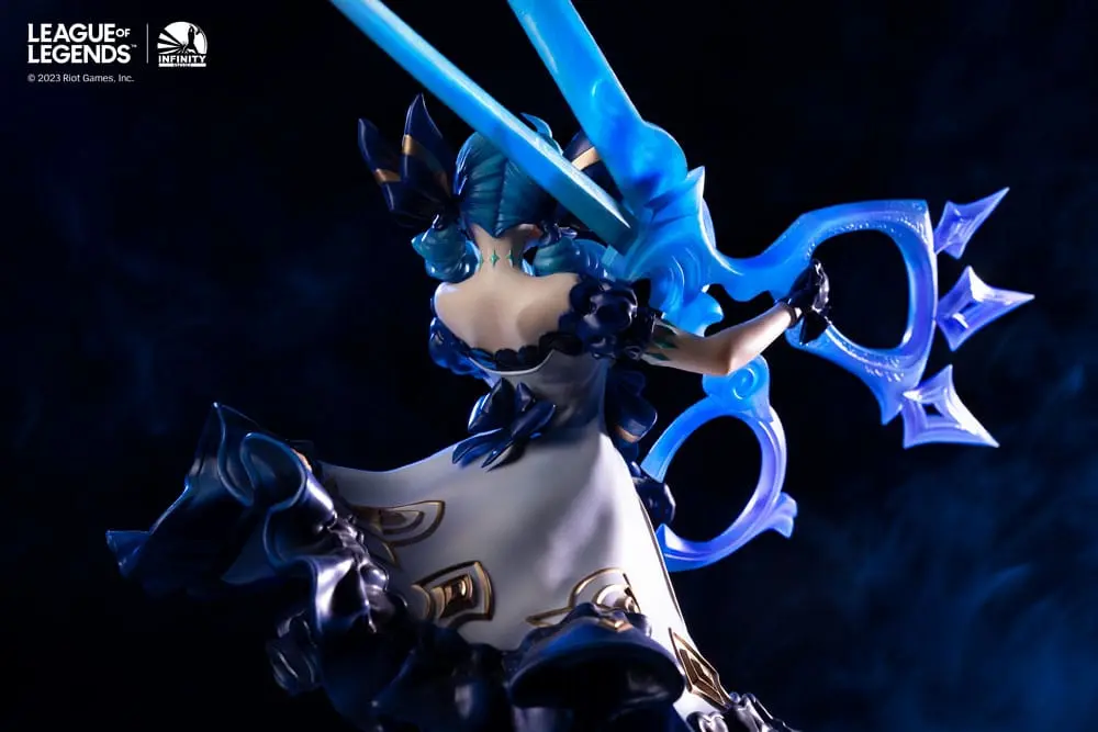 League of Legends Statue 1/6 The Hallowed Seamstress - Gwen 39 cm product photo