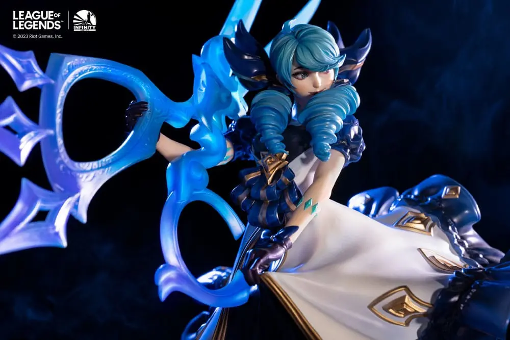 League of Legends Statue 1/6 The Hallowed Seamstress - Gwen 39 cm product photo